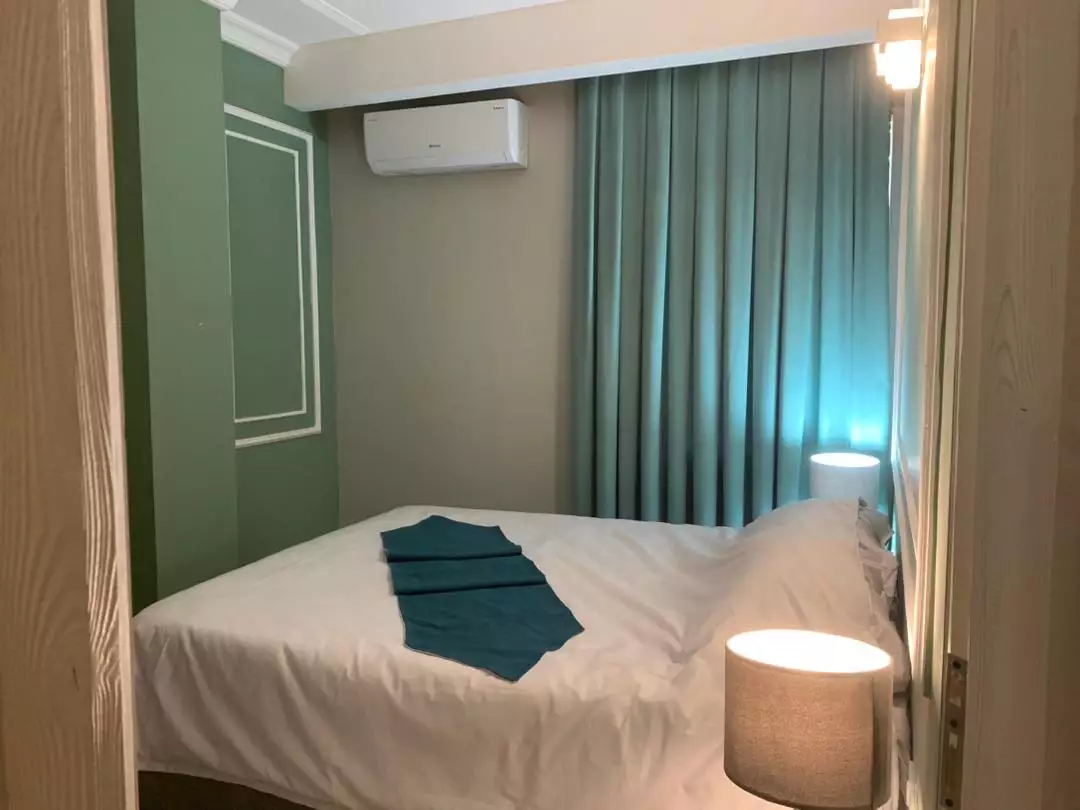 Alibaba https://cdn.alibaba.ir/ostorage/hotel-accommodation-images/68331832a1e6f83605b7334f_دو تخته دبل.webp